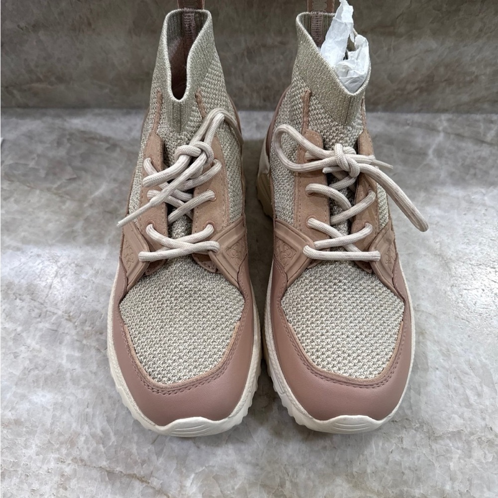Coach shoes 7.5